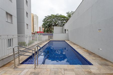 Apartamento à venda com 58m², 3 quartos e 1 vaga Apartamento à venda com 58m², 3 quartos e 1 vagaÁrea comum - Piscina