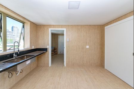 Apartamento à venda com 360m², 4 quartos e 4 vagasCozinha