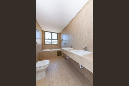 Apartamento à venda com 360m², 4 quartos e 4 vagasBanheiro da Suíte 1