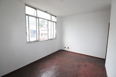 Sala de apartamento para alugar com 2 quartos, 49m² em Madureira, Rio de Janeiro