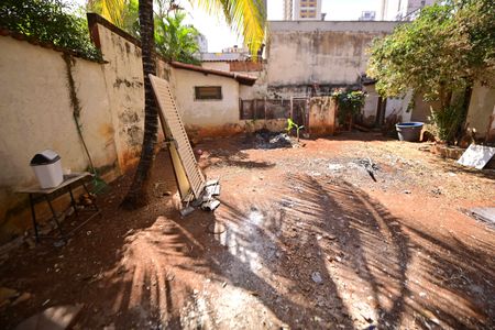 Casa para alugar com 324m², 3 quartos e 1 vagaQuintal