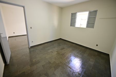 Casa para alugar com 324m², 3 quartos e 1 vagaQuarto 2