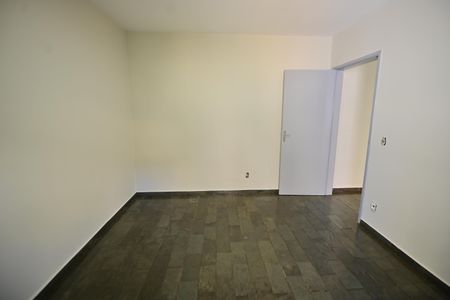 Casa para alugar com 324m², 3 quartos e 1 vagaQuarto 1