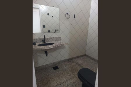 Banheiro de casa para alugar com 1 quarto, 37m² em Park Way, Brasília