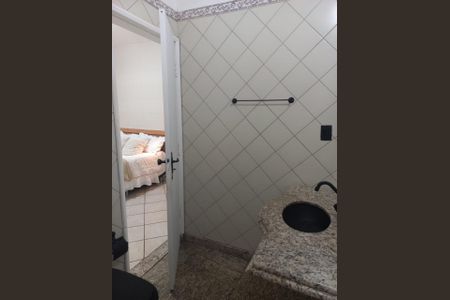 Casa para alugar com 37m², 1 quarto e 1 vagaBanheiro