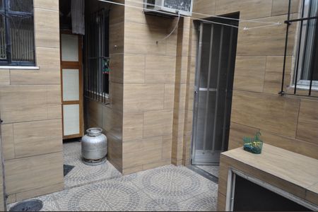 Casa de condomínio à venda com 100m², 2 quartos e 1 vagaÁrea de Serviço