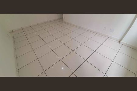 Apartamento para alugar com 70m², 1 quarto e 1 vagaSala
