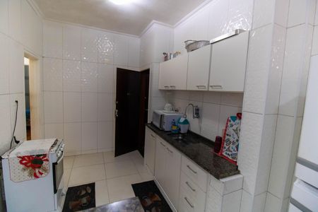 Apartamento à venda com 75m², 2 quartos e 1 vaga Apartamento à venda com 75m², 2 quartos e 1 vagaCozinha