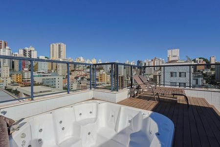 Apartamento à venda com 260m², 4 quartos e 4 vagasCobertura