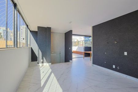 Apartamento à venda com 260m², 4 quartos e 4 vagasSala 2