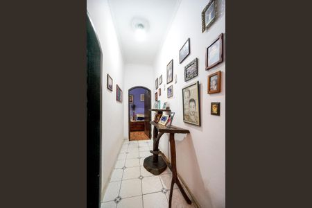 Casa à venda com 286m², 2 quartos e 8 vagas Casa à venda com 286m², 2 quartos e 8 vagasCorredor dos quartos