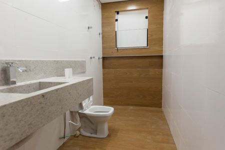 Casa de condomínio à venda com 200m², 4 quartos e 4 vagasBanheiro Social