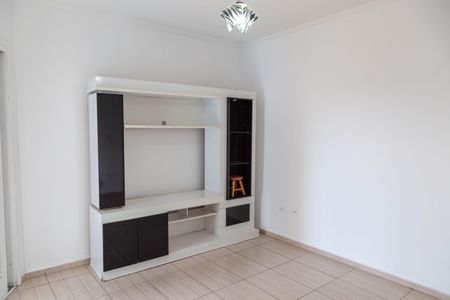 Casa à venda com 104m², 3 quartos e 4 vagasSuíte