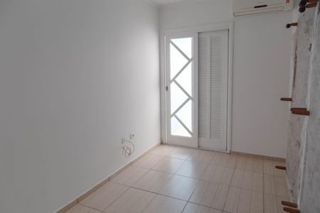 Casa à venda com 104m², 3 quartos e 4 vagasQuarto 1 
