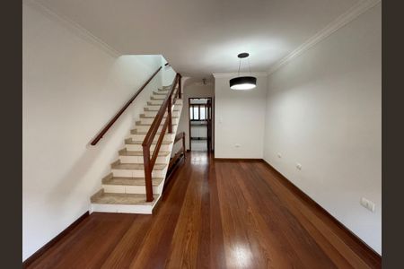 Casa de condomínio à venda com 112m², 2 quartos e 2 vagas Casa de condomínio à venda com 112m², 2 quartos e 2 vagasSala