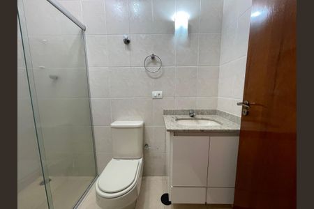 Casa de condomínio à venda com 112m², 2 quartos e 2 vagas Casa de condomínio à venda com 112m², 2 quartos e 2 vagasBanheiro