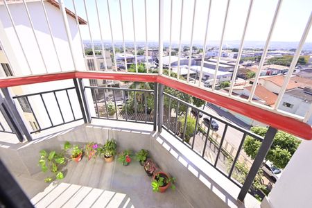 Apartamento para alugar com 72m², 3 quartos e 1 vaga Apartamento para alugar com 72m², 3 quartos e 1 vagaVaranda da Sala