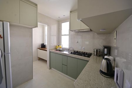 Apartamento para alugar com 72m², 3 quartos e 1 vaga Apartamento para alugar com 72m², 3 quartos e 1 vagaCozinha