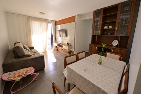 Apartamento para alugar com 72m², 3 quartos e 1 vaga Apartamento para alugar com 72m², 3 quartos e 1 vagaSala