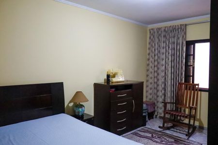 Casa à venda com 125m², 1 quarto e 3 vagas Casa à venda com 125m², 1 quarto e 3 vagasQuarto 1