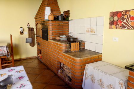 Casa à venda com 125m², 1 quarto e 3 vagas Casa à venda com 125m², 1 quarto e 3 vagasÁrea comum - Churrasqueira