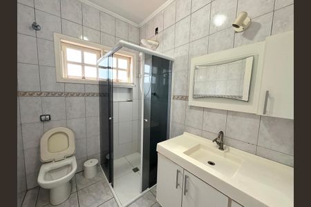 Casa à venda com 200m², 3 quartos e 2 vagasBanheiro 2
