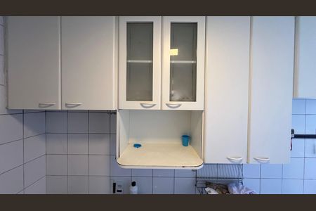 Apartamento para alugar com 76m², 2 quartos e 2 vagas Apartamento para alugar com 76m², 2 quartos e 2 vagasCozinha