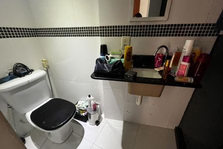 Apartamento para alugar com 68m², 2 quartos e sem vaga Apartamento para alugar com 68m², 2 quartos e sem vagaBanheiro da Suíte
