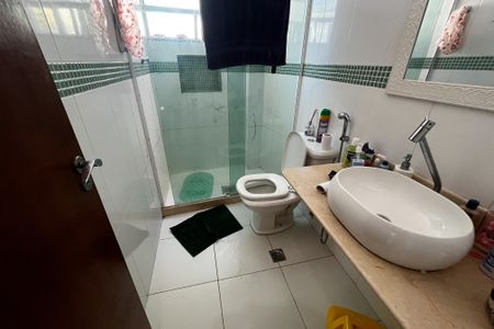 Apartamento para alugar com 68m², 2 quartos e sem vaga Apartamento para alugar com 68m², 2 quartos e sem vagaBanheiro Social