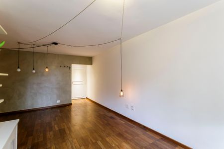 Apartamento à venda com 90m², 2 quartos e 1 vagaSala
