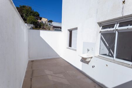 Apartamento à venda com 108m², 2 quartos e 1 vagaSacada