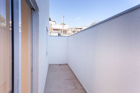 Apartamento à venda com 108m², 2 quartos e 1 vagaSacada