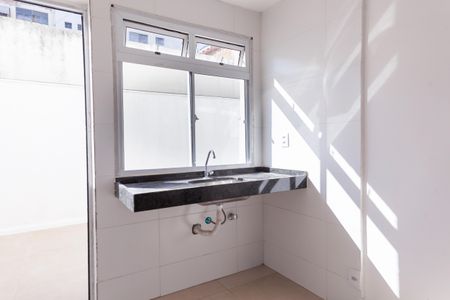 Apartamento à venda com 108m², 2 quartos e 1 vagaCozinha