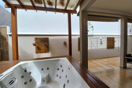 Casa de condomínio para alugar com 240m², 4 quartos e 4 vagas Casa de condomínio para alugar com 240m², 4 quartos e 4 vagasVista da Sala