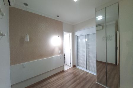 Casa de condomínio para alugar com 240m², 4 quartos e 4 vagas Casa de condomínio para alugar com 240m², 4 quartos e 4 vagas Suíte 2