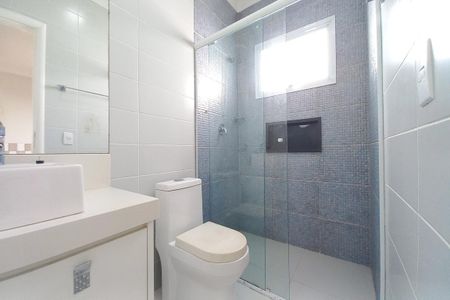 Casa de condomínio para alugar com 240m², 4 quartos e 4 vagas Casa de condomínio para alugar com 240m², 4 quartos e 4 vagasBanheiro da Suíte 3