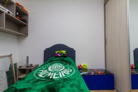 Casa de condomínio à venda com 179m², 3 quartos e 4 vagasSuíte 2