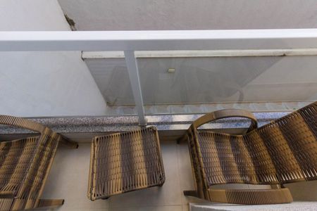 Casa de condomínio à venda com 179m², 3 quartos e 4 vagasÁrea comum