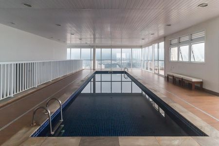 Apartamento para alugar com 46m², 1 quarto e 1 vaga Apartamento para alugar com 46m², 1 quarto e 1 vagaÁrea comum - Piscina