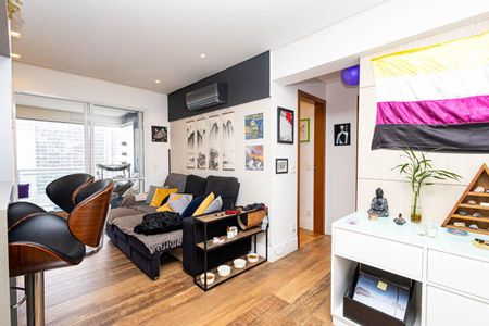 Apartamento à venda com 69m², 2 quartos e 1 vaga Apartamento à venda com 69m², 2 quartos e 1 vagaSala