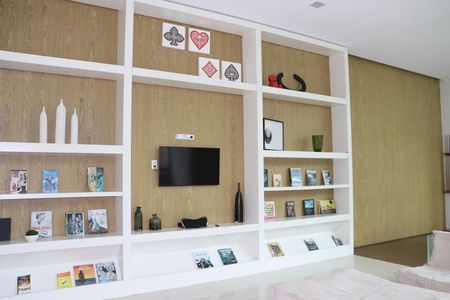 Apartamento à venda com 69m², 2 quartos e 1 vagaÁrea comum