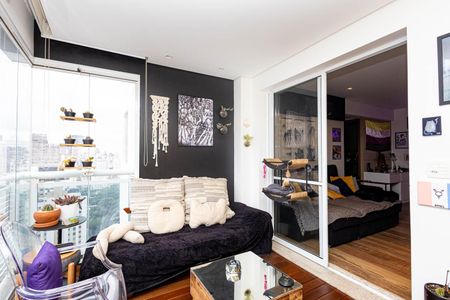 Apartamento à venda com 69m², 2 quartos e 1 vaga Apartamento à venda com 69m², 2 quartos e 1 vagaVaranda