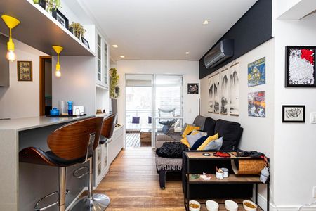 Apartamento à venda com 69m², 2 quartos e 1 vaga Apartamento à venda com 69m², 2 quartos e 1 vagaSala