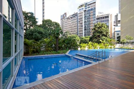 Apartamento à venda com 69m², 2 quartos e 1 vaga Apartamento à venda com 69m², 2 quartos e 1 vagaÁrea comum - Piscina