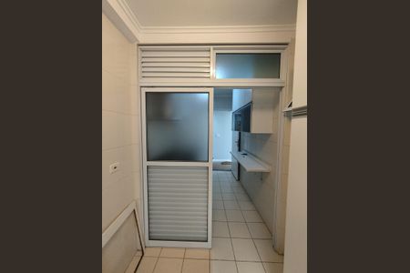 Apartamento à venda com 70m², 3 quartos e 1 vagaÁrea de Serviço
