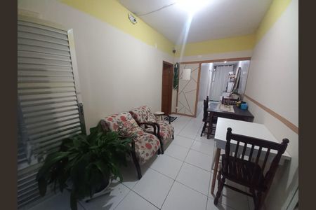 Casa para alugar com 128m², 2 quartos e 1 vaga Casa para alugar com 128m², 2 quartos e 1 vagaVaranda da Sala
