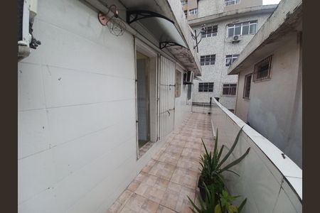 Casa para alugar com 128m², 2 quartos e 1 vaga Casa para alugar com 128m², 2 quartos e 1 vagaVaranda do Quarto 2