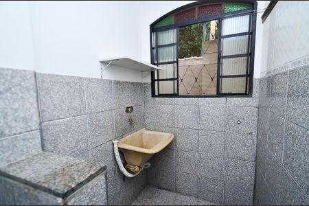 Casa para alugar com 81m², 2 quartos e sem vaga Casa para alugar com 81m², 2 quartos e sem vagaArea serviço