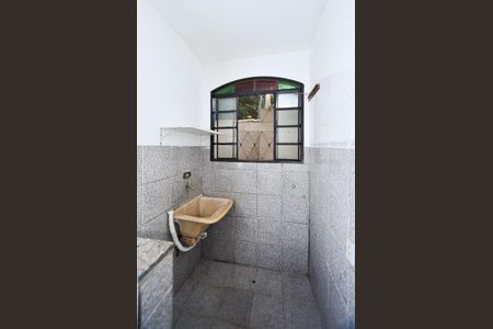 Casa para alugar com 81m², 2 quartos e sem vaga Casa para alugar com 81m², 2 quartos e sem vagaArea serviço