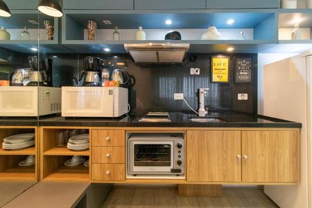 Studio para alugar com 33m², 1 quarto e sem vaga Studio para alugar com 33m², 1 quarto e sem vagaCozinha